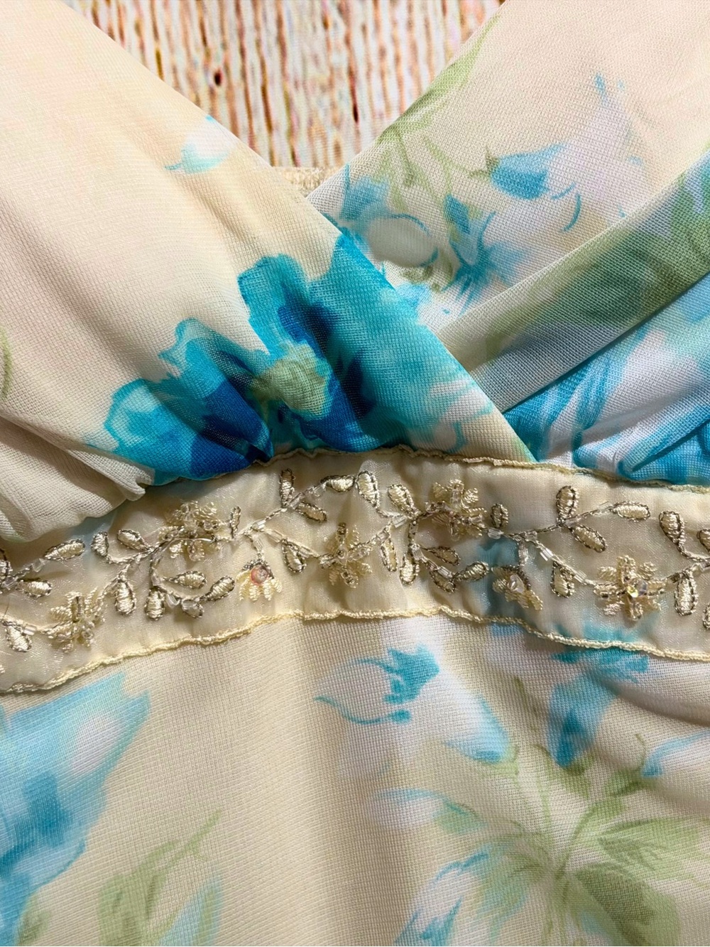 City Triangles Cream Dress with Blue Floral Print - Picture 3 of 4